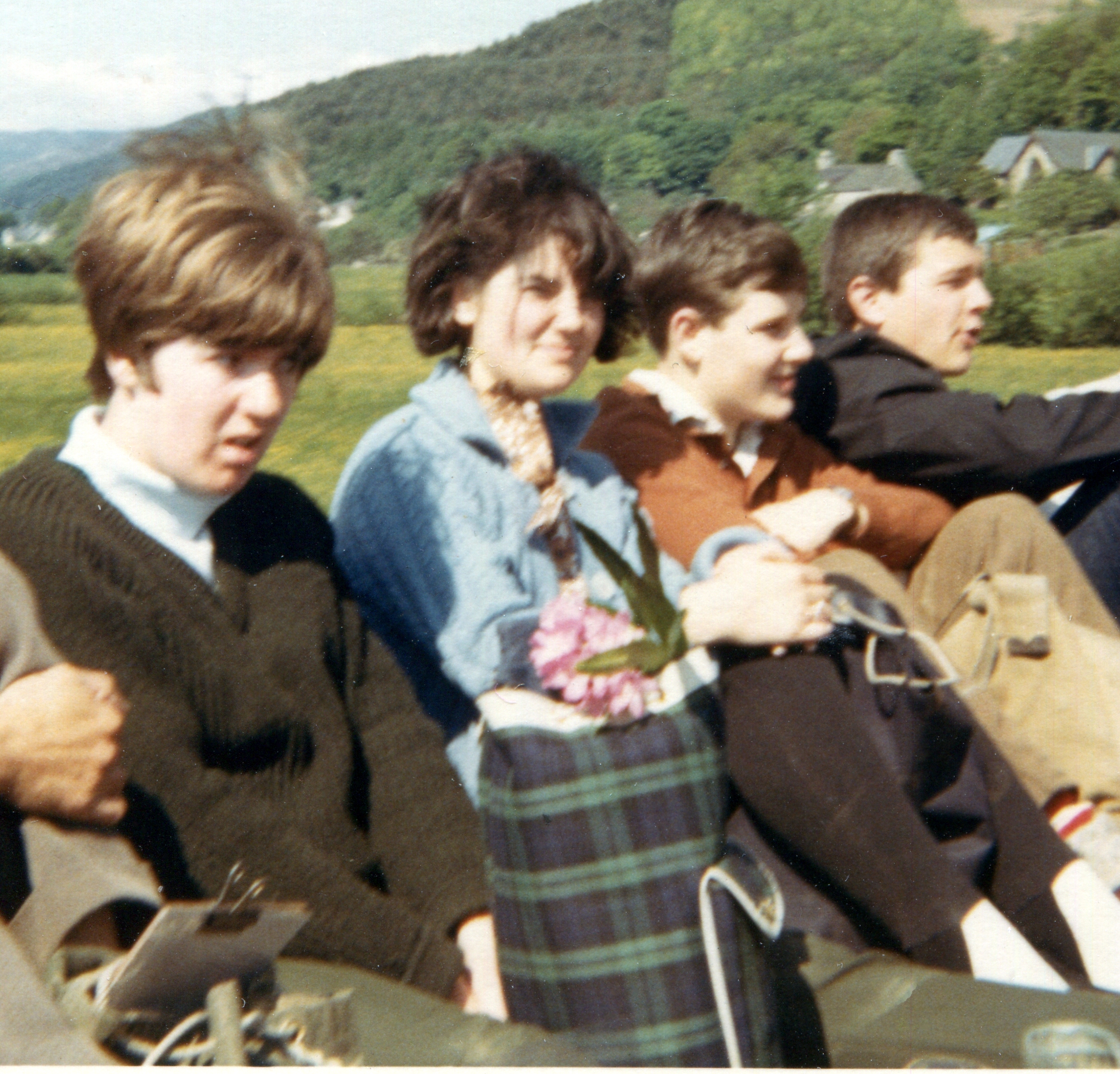 N Wales gang